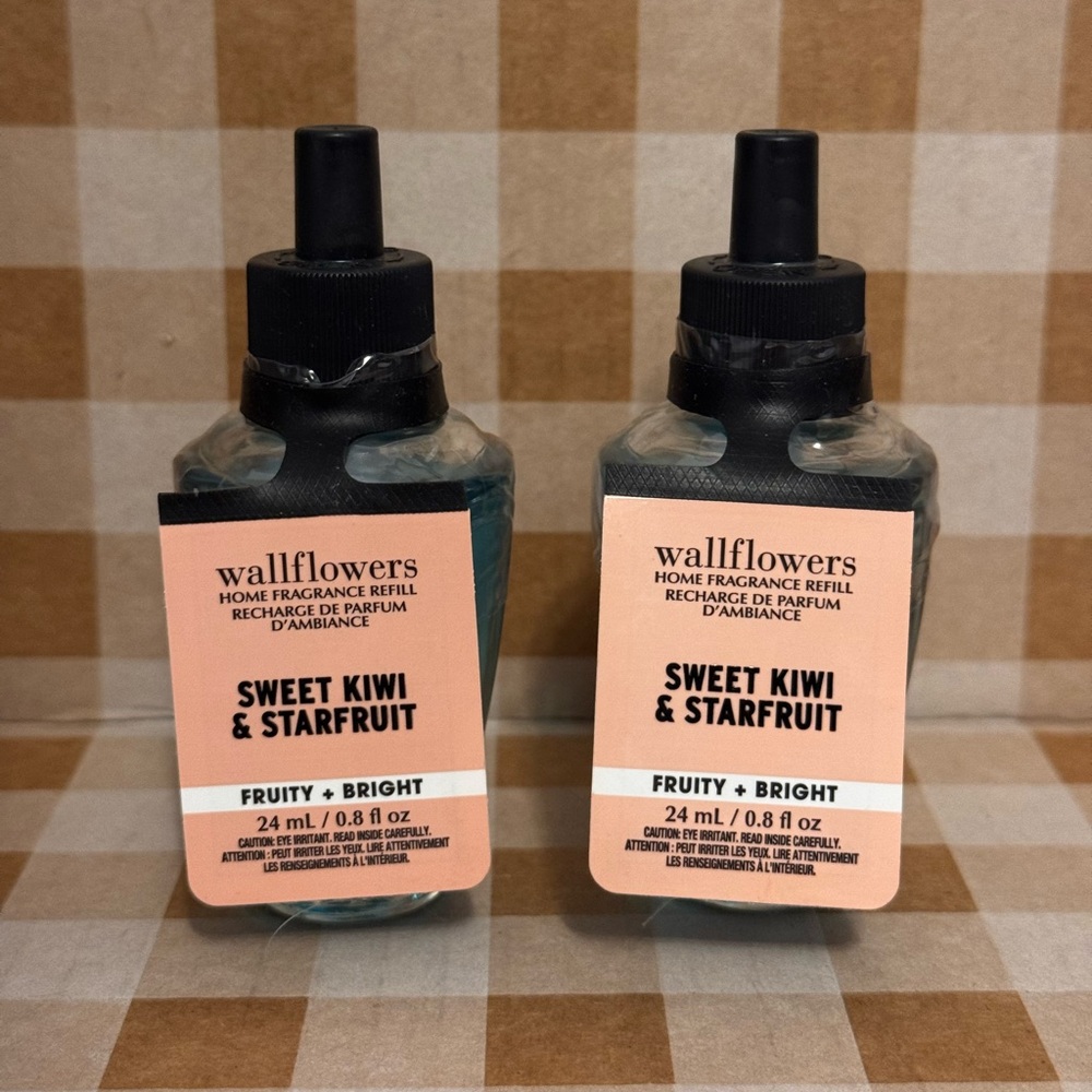 NEW B&BW(2)Sweet Kiwi & Starfruit Wallflower refills •sealed